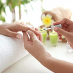 Phương pháp Thủy Quang Titan mặt mộc tự tin xuống phố