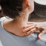 Người Cứng Có Tập Yoga Được Không?